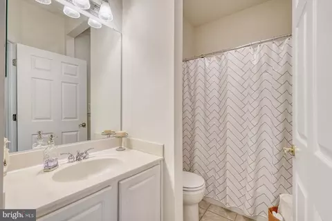 7405 Shadow Park Ct, Laurel, MD 20707 photo 31