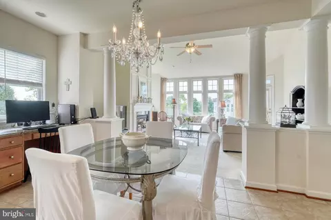 7405 Shadow Park Ct, Laurel, MD 20707 photo 17