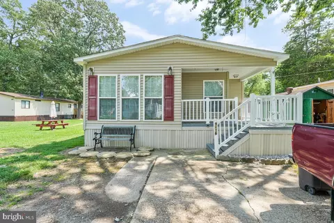 10505 Cedarville Rd #9-16, Brandywine, MD 20613