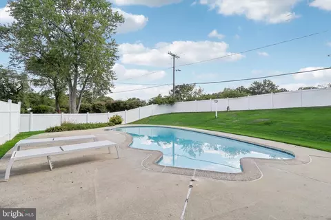 12503 Stem Ln, Bowie, MD 20715 photo 38