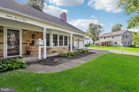 12503 Stem Ln, Bowie, MD 20715 photo 6