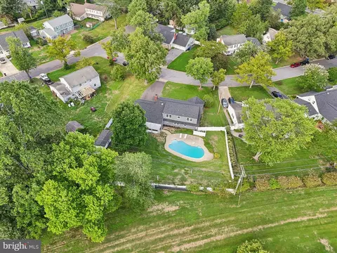 12503 Stem Ln, Bowie, MD 20715 photo 51