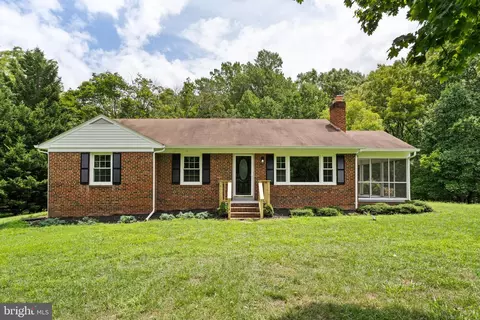 16007 Tanyard Rd, Marlboro, MD 20772