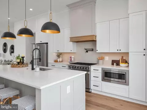 4008 Gallatin St, Hyattsville, MD 20781