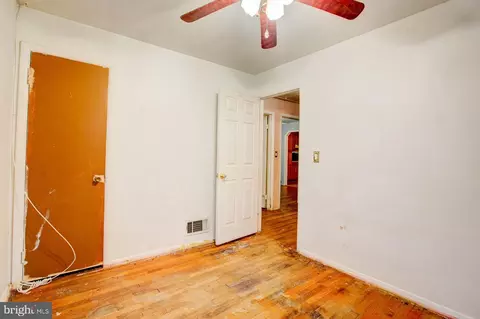 7305 Oliver St, Lanham, MD 20706 photo 14