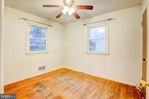 7305 Oliver St, Lanham, MD 20706 photo 13