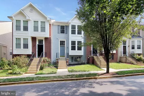12807 Village Square Rd, Marlboro, MD 20772