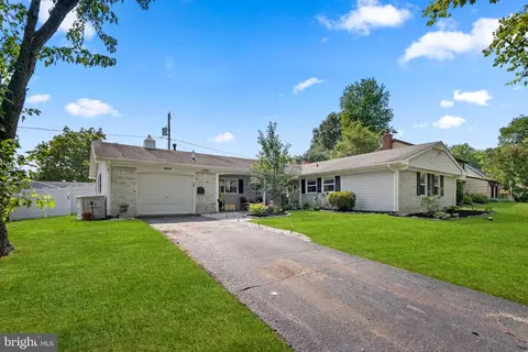 4213 Crosswick Turn Turn, Bowie, MD 20715