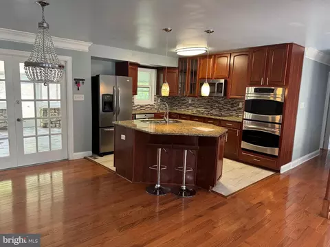 Kitchen - 15404 Malaya Pl, Laurel, MD 20707 photo 1 of 7