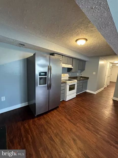 Kitchen - 15404 Malaya Pl, Laurel, MD 20707 photo 7 of 7
