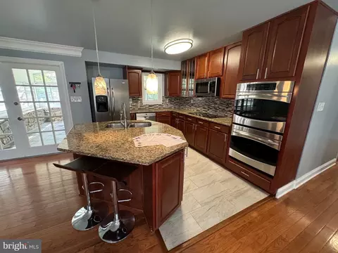Kitchen - 15404 Malaya Pl, Laurel, MD 20707 photo 3 of 7