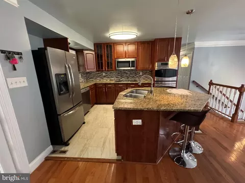 Kitchen - 15404 Malaya Pl, Laurel, MD 20707 photo 4 of 7