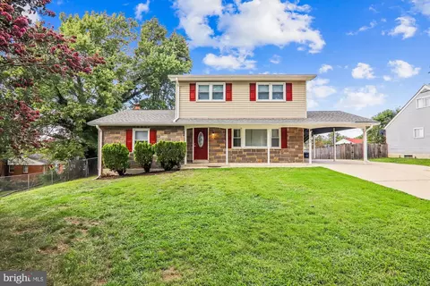 2502 Kingsway Rd, Fort Washington, MD 20744