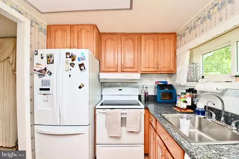 2214 Ritchie Rd, District Heights, MD 20747 photo 15