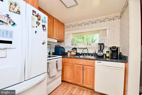 2214 Ritchie Rd, District Heights, MD 20747 photo 14