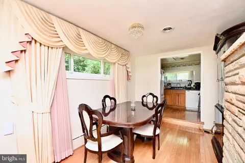 2214 Ritchie Rd, District Heights, MD 20747 photo 10