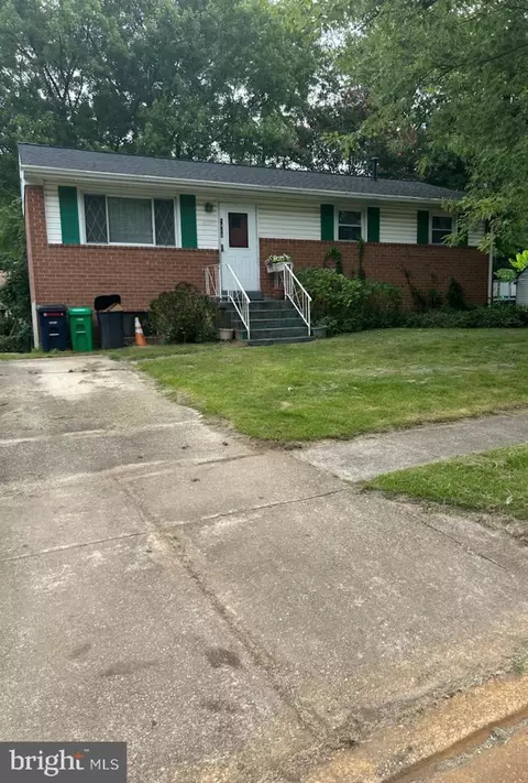 1404 Woodlark Dr, District Heights, MD 20747