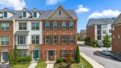 9414 Smithview Pl, Glenarden, MD 20706