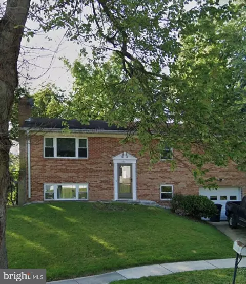 4902 Bayberry Ct, Marlboro, MD 20772