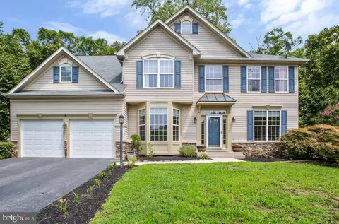 15613 Overchase Ln, Bowie, MD 20715