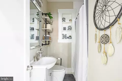 Bath - 326 Talbott Ave, Laurel, MD 20707 photo 1 of 3
