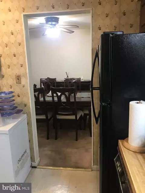 Dining - 8700 Craley Ct, Clinton, MD 20735 photo 3 of 3