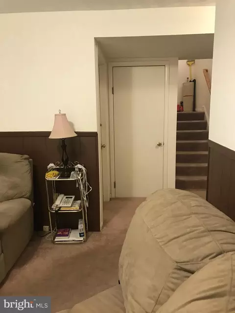 Entry Way - 8700 Craley Ct, Clinton, MD 20735 photo 3 of 4