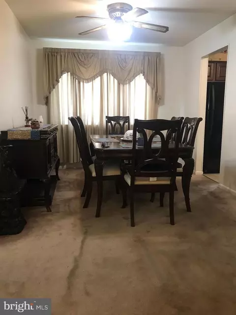 Dining - 8700 Craley Ct, Clinton, MD 20735 photo 2 of 3