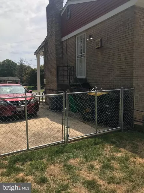 Exterior - 8700 Craley Ct, Clinton, MD 20735 photo 5 of 7