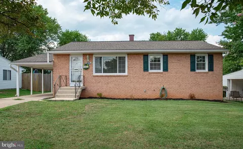 7110 Good Luck Rd, Lanham, MD 20706