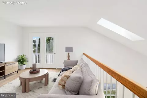 Living - 9313 Palmer Pl #34, Laurel, MD 20708 photo 10 of 12