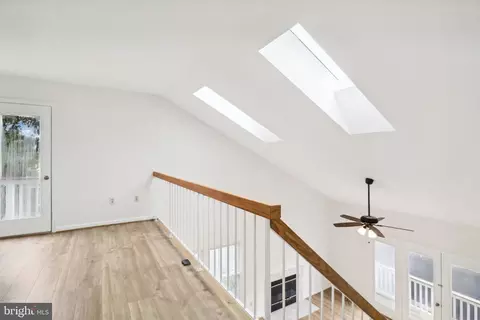 Entry Way - 9313 Palmer Pl #34, Laurel, MD 20708 photo 3 of 5