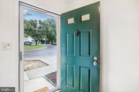 Entry Way - 9313 Palmer Pl #34, Laurel, MD 20708 photo 1 of 5