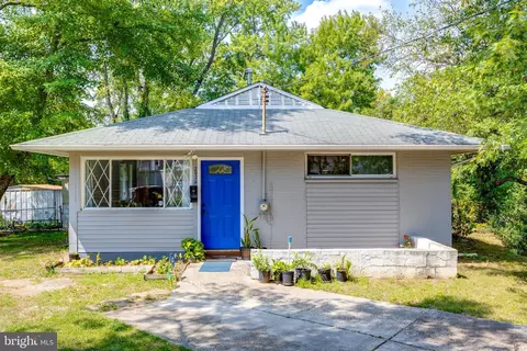 2028 Ray Leonard Rd, Hyattsville, MD 20785