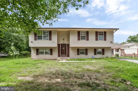815 Narrowleaf Dr, Marlboro, MD 20774