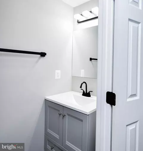 Bath - 8405 Red Wing Ln, Lanham, MD 20706 photo 5 of 5
