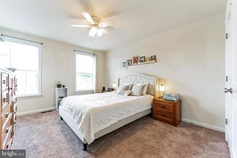 Bedroom - 9419 Geaton Park Pl, Lanham, MD 20706 photo 2 of 3