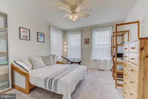Bedroom - 9419 Geaton Park Pl, Lanham, MD 20706 photo 1 of 3