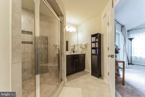 Entry Way - 9419 Geaton Park Pl, Lanham, MD 20706 photo 2 of 3