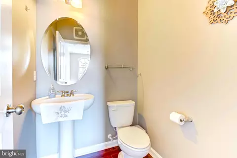 Bath - 9419 Geaton Park Pl, Lanham, MD 20706 photo 1 of 2