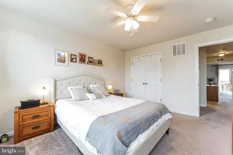 Bedroom - 9419 Geaton Park Pl, Lanham, MD 20706 photo 3 of 3