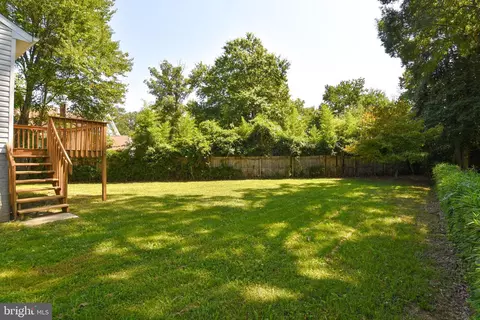 6035 Naval Ave, Lanham, MD 20706 photo 3