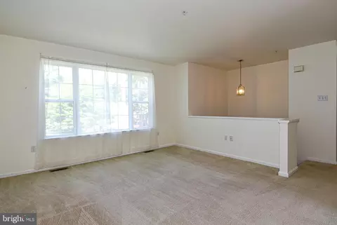 6035 Naval Ave, Lanham, MD 20706 photo 5