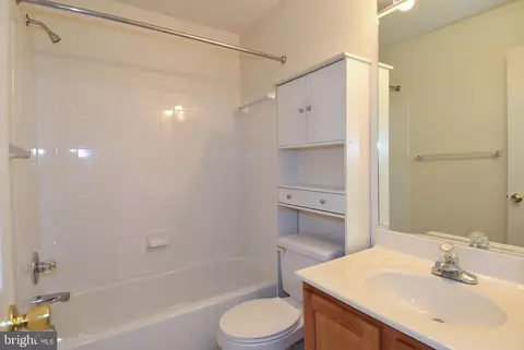 6035 Naval Ave, Lanham, MD 20706 photo 15