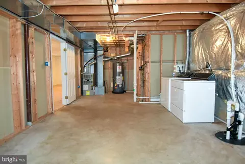 6035 Naval Ave, Lanham, MD 20706 photo 32