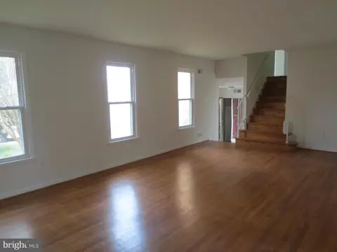9302 Pine View Ln, Clinton, MD 20735 photo 10