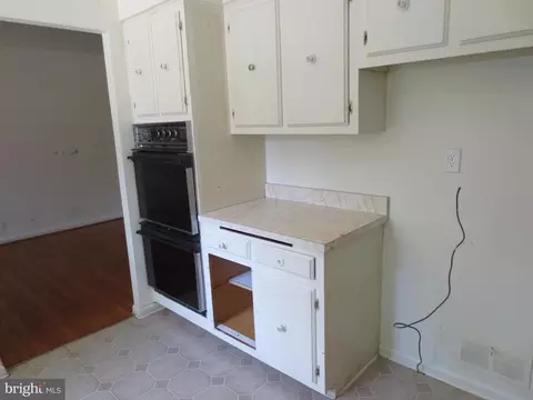 9302 Pine View Ln, Clinton, MD 20735 photo 15