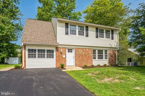 1700 Pittsfield Ln, Bowie, MD 20716
