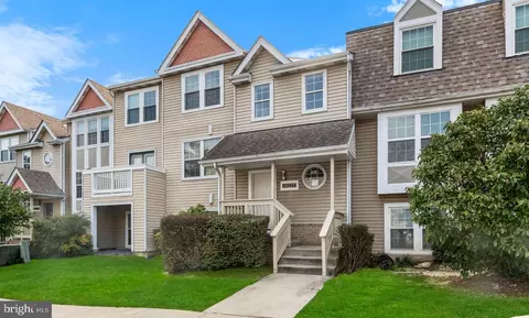 14227 Jib St #8332, Laurel, MD 20707