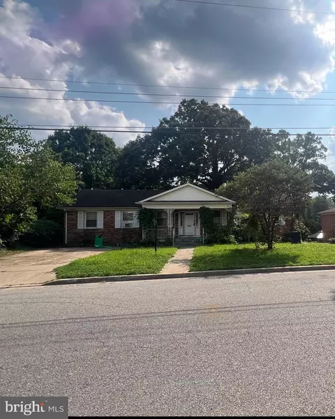 4013 Leisure Dr, Temple Hills, MD 20748